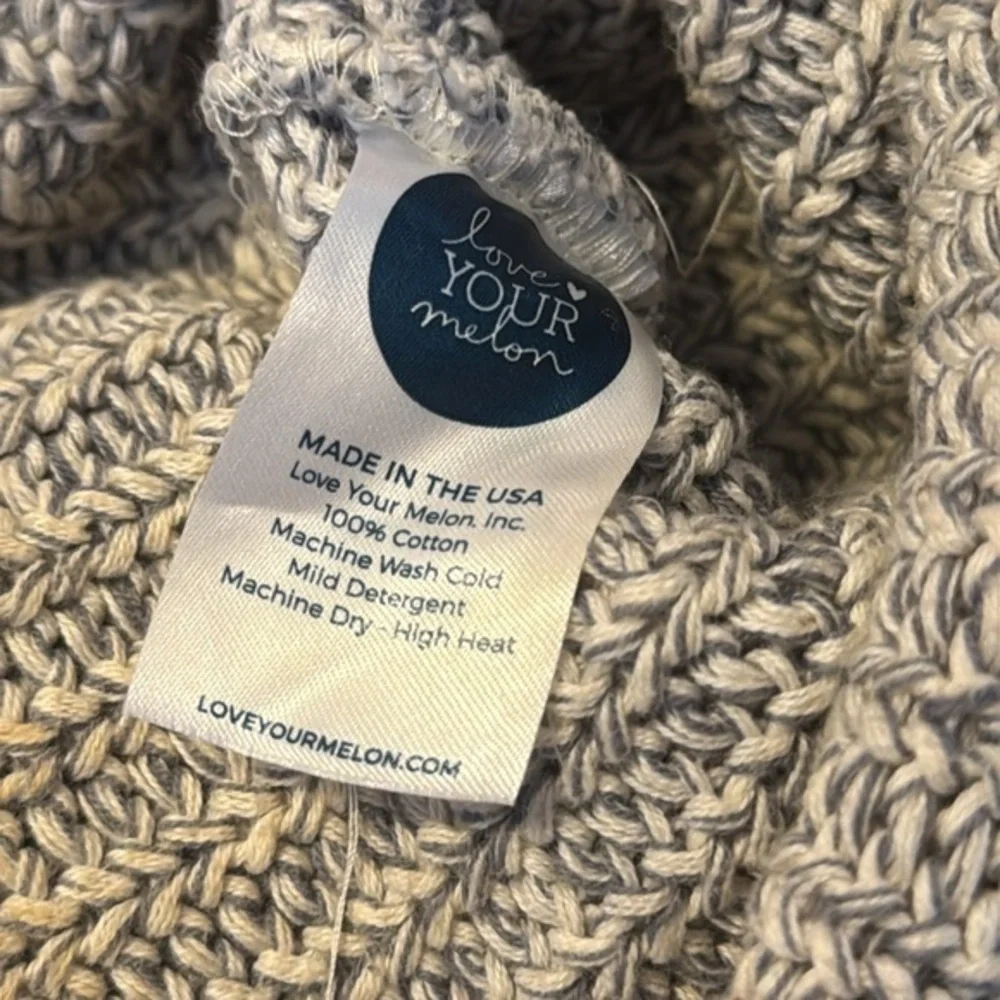 Love Your Melon Gray Knit‎ women’s winter Beanie with White Pom Pom